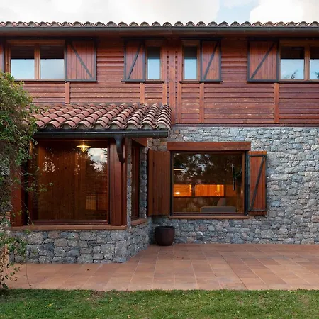 El Refugi De Les Basses Chalet *
