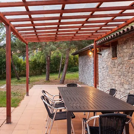 Chalet El Refugi De Les Basses Campelles